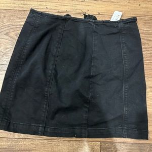 PacSun Women’s Mini Skirt
